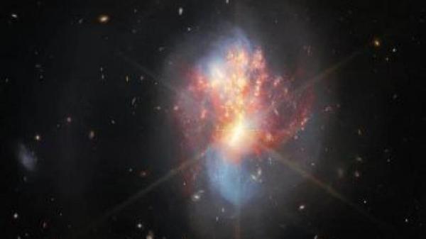 تصویر تلسکوپ جیمزوب از برخورد دو کهکشان