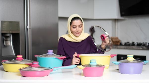 سرویس پخت و پز 12 پارچه موسیو مدل Rebecca؛ تلفیقی از انرژی و رنگ سرویس پخت و پز 12 پارچه موسیو مدل Rebecca؛ تلفیقی از انرژی و رنگ