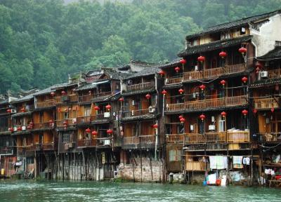 سفر به شهر باستانی فنگ هوانگ (شهر ققنوس)، چین